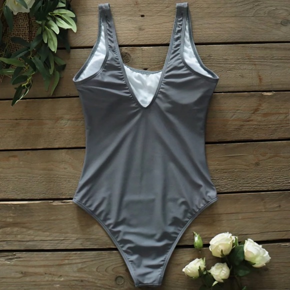 SOLD OUT - Picture 3 of 3